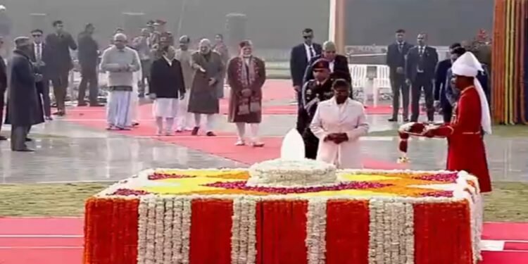 President Murmu, VP Dhankhar and PM Modi pay tributes – India TV