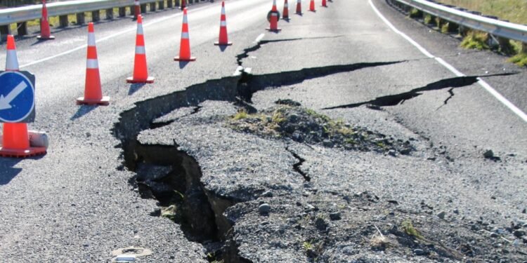 Strong tremors of 5.8-magnitude shakes capital, no initial reports of damage – India TV