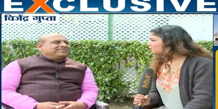 Which important decision to be made in first cabinet of BJP govt in Delhi?