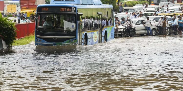 Weather update today: IMD predicts more rains for Delhi, issues alert for Bengaluru, Mumbai